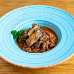 Ape Regina - Venison stew with porcini mushrooms